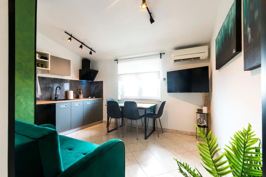 Apartman Smaragd Fažana Kültér fotó
